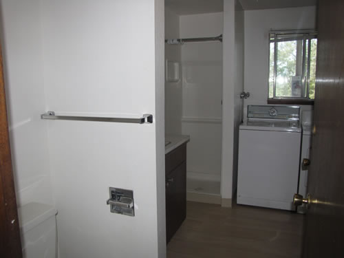 A three-bedroom apartment at the 1270 Hillside Drive, Upper Unit, Pullman WA 99163