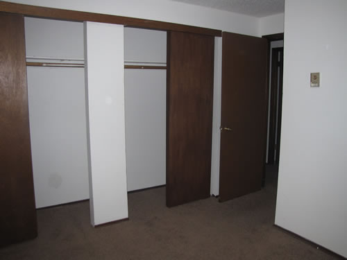 A three-bedroom apartment at the 1270 Hillside Drive, Upper Unit, Pullman WA 99163
