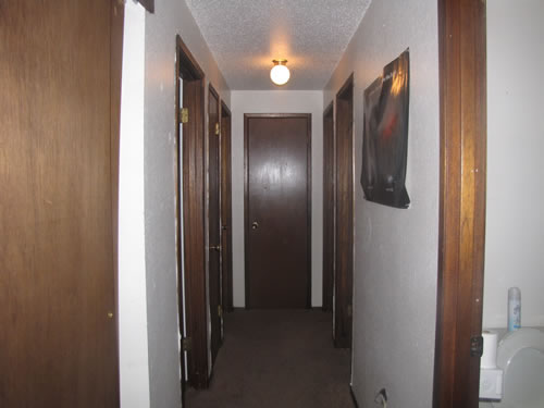 A three-bedroom apartment at the 1270 Hillside Drive, Upper Unit, Pullman WA 99163