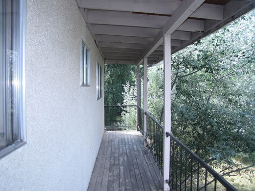 A three-bedroom apartment at the 1270 Hillside Drive, Upper Unit, Pullman WA 99163
