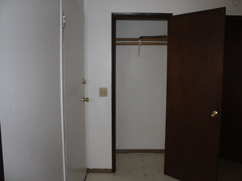 A two-bedroom, double entry at The Morton Street Apartments, apartment 105 on 545 Morton Street in Pullman, Wa