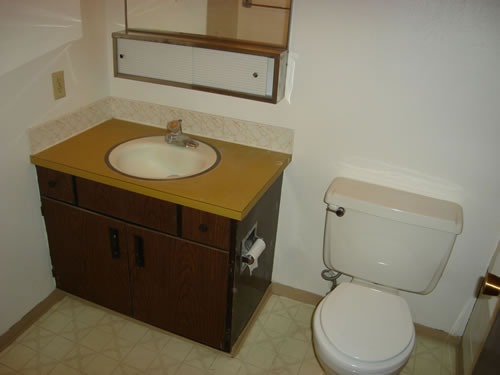 Picture of apartment 15, a two-bedroom at The Valley View Apartments, 1425 Valley Road, Pullman, Wa