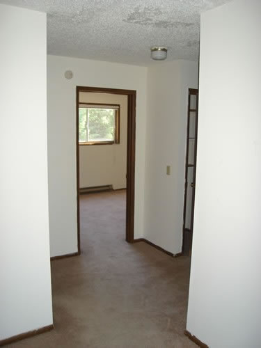 Picture of apartment 15, a two-bedroom at The Valley View Apartments, 1425 Valley Road, Pullman, Wa