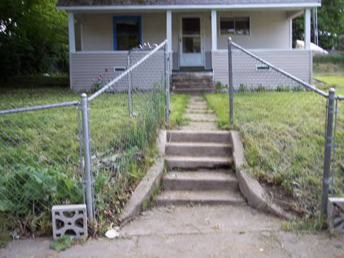 An exterior picture of the house on 207 N. Asbury in Moscow, Id