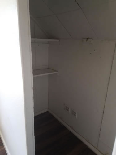 Hallway, upstairs, closet