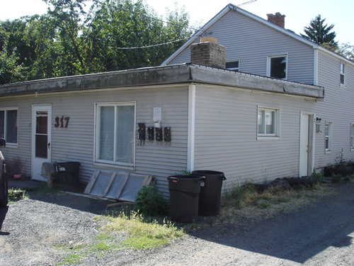 A one-bedroom apartment at 317 Spotswood, Moscow ID 83843