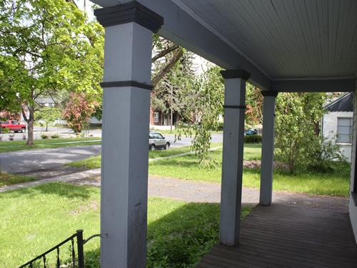 The Duplex at 422 N. Washington in Moscow, Id