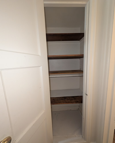 linin closet