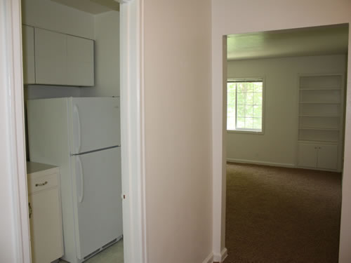 Pictures of a one-bedroom at The Elysian Apartments, 406 Ponderosa Court, apartment  202 in Moscow, Id