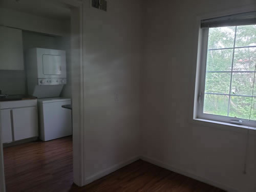 Diningroom and kitchen