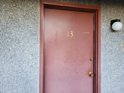 Entry to apartment