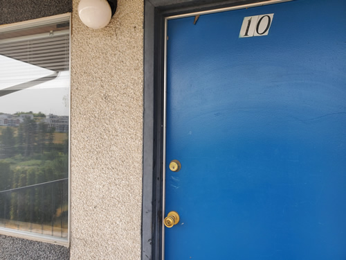 Entry to the apartment