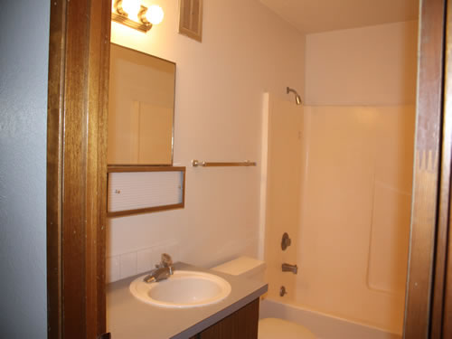 A two-bedroom at The Laurel Apartments, 1585 Turner Drive, apartment 26 in Pullman, Wa