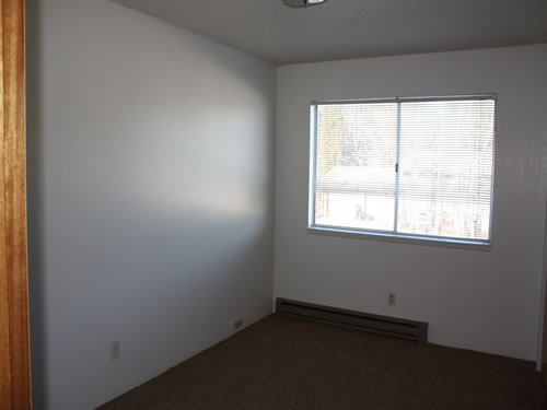 Picture of apartment 16, a one-bedroom at The Lamont Apartments, 1830 Lamont Street, Pullman, Wa