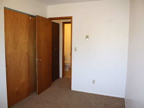 Picture of apartment 14 at The Cougar Apartments, 205 Larry Street in Pullman, Wa