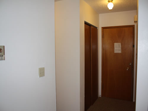 Picture of apartment 14 at The Cougar Apartments, 205 Larry Street in Pullman, Wa