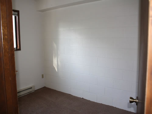 Pictures of apartment 206 at The Morton Street Apartments, 545 Morton Street in Pullman, Wa