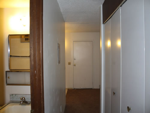 Pictures of apartment 206 at The Morton Street Apartments, 545 Morton Street in Pullman, Wa