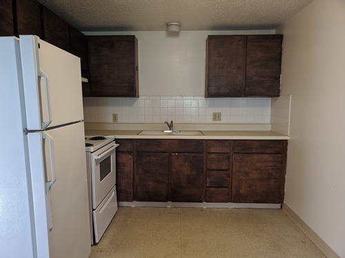 kitchen/dining area