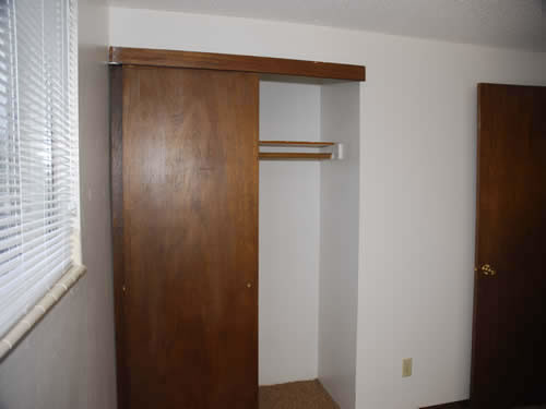 A two-bedroom apartment at The West View Terrace, 1142 Markley Drive, apt. 2; Pullman, Wa