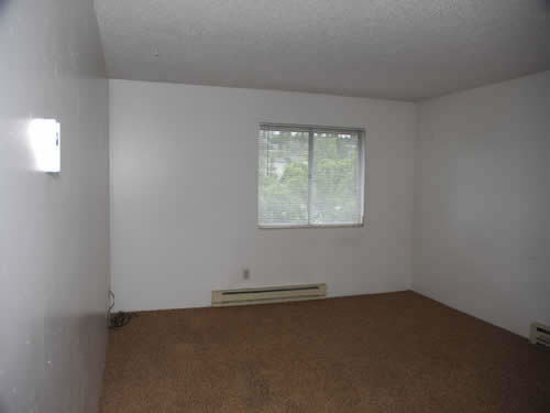 An interior picture of apartment 12 at The West View Terrace Apartments, 1146 Markley Drive in Pullman, Wa